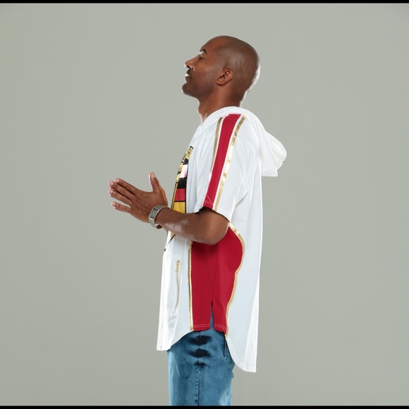 Men’s Makobi Sequenced Tee - Picture 2 of 3